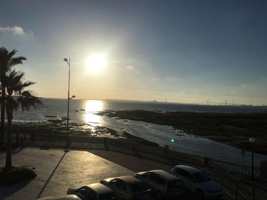 Moderno Apartamento En Bahia Sur San Fernando Bagian luar foto