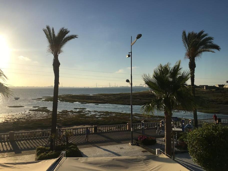 Moderno Apartamento En Bahia Sur San Fernando Bagian luar foto